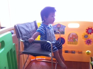 ���C�ɓ���`�F�A�[